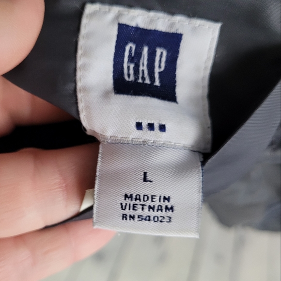 GAP | reversible puffer vest gilet - Picture 5 of 8